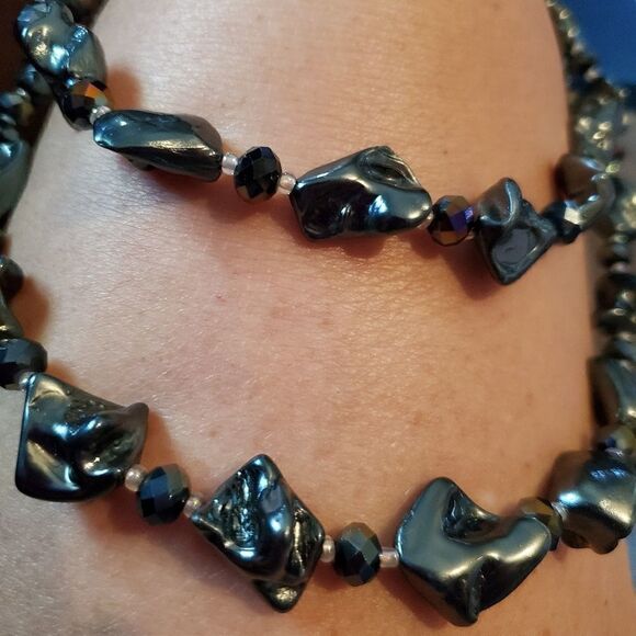 18 inch Beaded Necklace - Picture 6 of 10